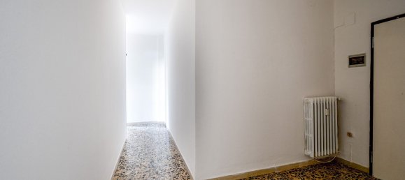3 Schlafzimmer Wohnung in Modena, Italy, Nr. 365277 13
