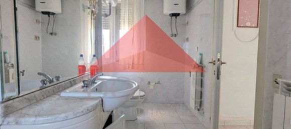 4 Schlafzimmer Wohnung in Piombino, Italy, Nr. 352310 6