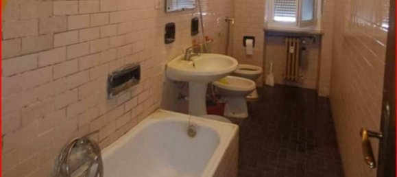 3 rooms Apartment in Cavallermaggiore, Italy No. 257935 10