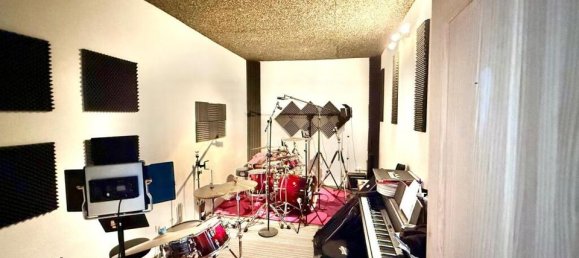 Villa de 5 dormitorios en Riells i Viabrea, Spain No. 179117 45