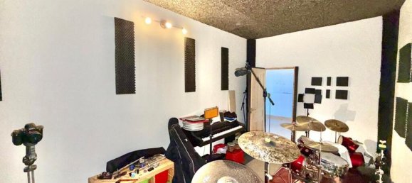 Villa de 5 dormitorios en Riells i Viabrea, Spain No. 179117 43