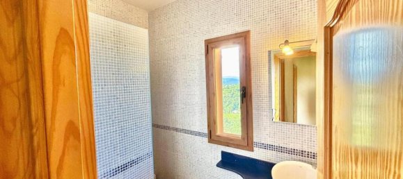 Villa de 5 dormitorios en Riells i Viabrea, Spain No. 179117 49