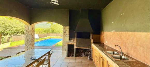 Villa de 5 dormitorios en Riells i Viabrea, Spain No. 179117 24