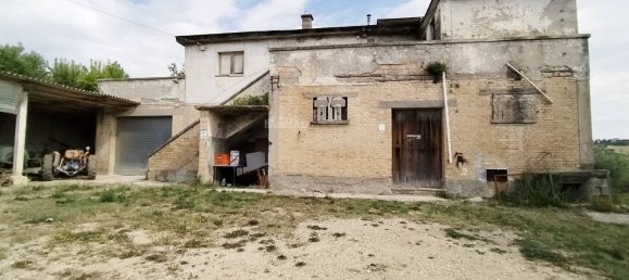 5-Zimmer Haus in Monteprandone, Italy, Nr. 147485 2
