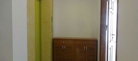 3 bedrooms Apartment in Tay Ho, Vietnam No. 4988 2