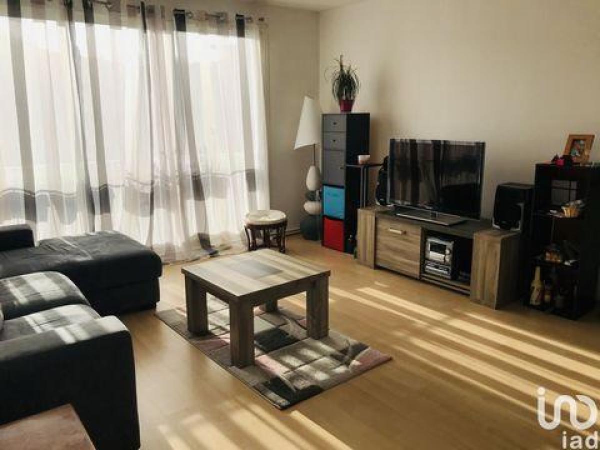 شقة 2 غرف نوم  في Igny, France رقم 36478