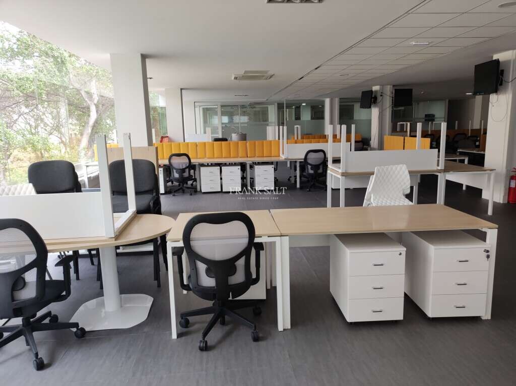 Büro in Birkirkara, Malta, Nr. 13221