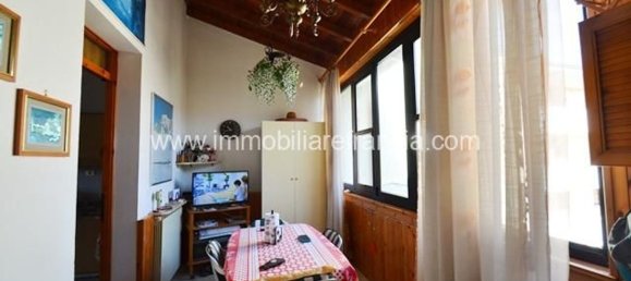 3 bedrooms Apartment in Comacchio, Italy No. 344331 5