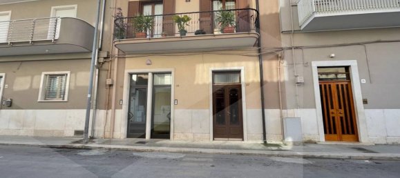 Apartamento de 3 habitaciónes en Andria, Italy No. 9427 3