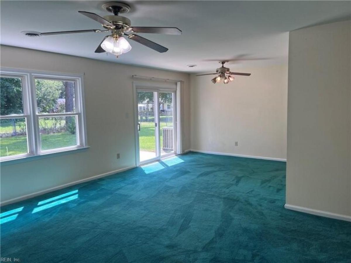 3 bedrooms House in Newport News, USA No. 386146