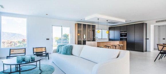 4 Schlafzimmer Haus in Marbella, Spain, Nr. 135259 8