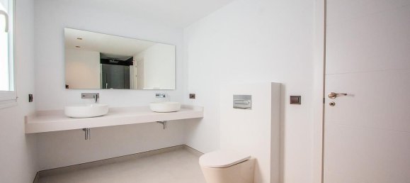 4 Schlafzimmer Haus in Marbella, Spain, Nr. 135259 14