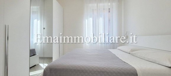 2 bedrooms Apartment in Milan, Italy No. 352172 10