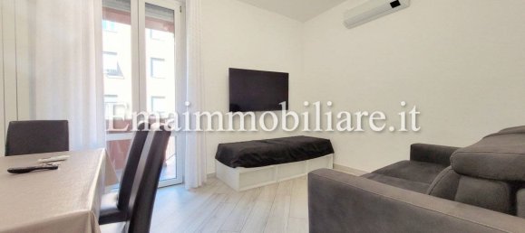 2 bedrooms Apartment in Milan, Italy No. 352172 4