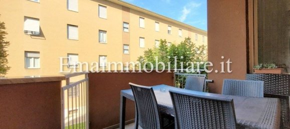 2 bedrooms Apartment in Milan, Italy No. 352172 6