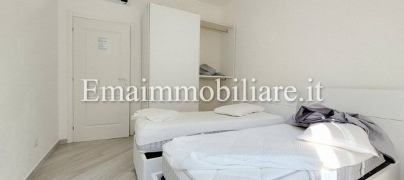 2 bedrooms Apartment in Milan, Italy No. 352172 24