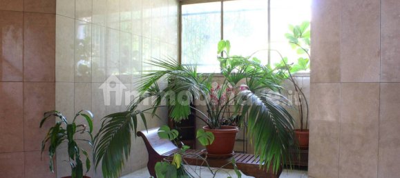 Studio in Milan, Italy No. 362128 16