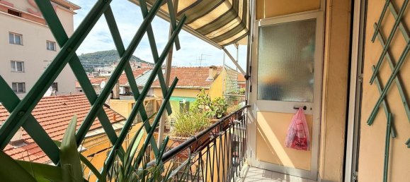 Apartamento de 4 divisões em Imperia, Italy N.º 275608 2