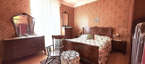 Apartamento de 4 divisões em Imperia, Italy N.º 275608 10