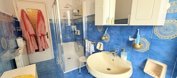 Apartamento de 4 divisões em Imperia, Italy N.º 275608 15