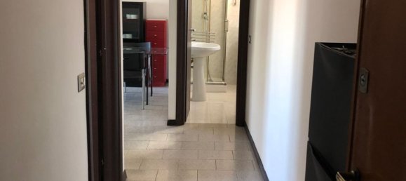 Квартира с 2 спальнями в Чезано Босконе, Италия № 373145 6