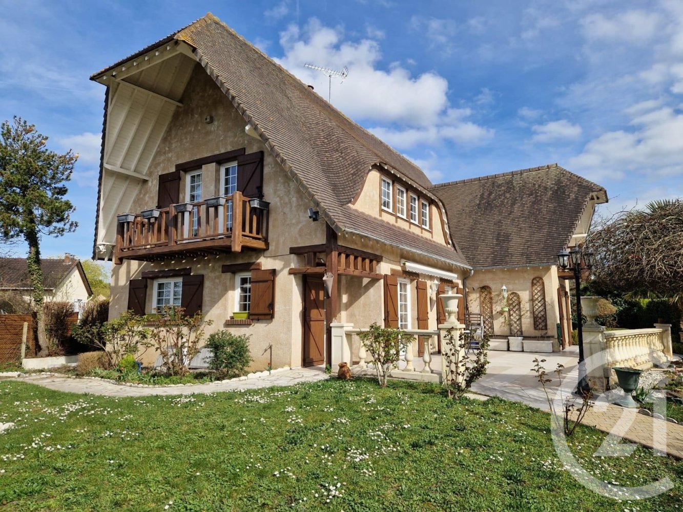 Дом с 4 спальнями в Ане, Франция № 61434