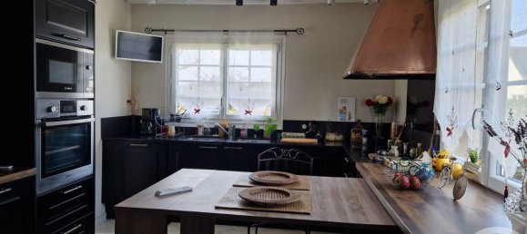 Дом с 4 спальнями в Ане, Франция № 61434 18