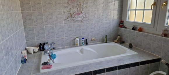 Дом с 4 спальнями в Ане, Франция № 61434 3