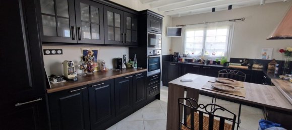 Дом с 4 спальнями в Ане, Франция № 61434 16