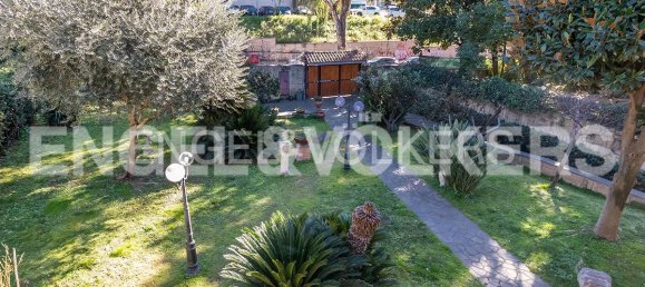4 Schlafzimmer Villa in Rome, Italy, Nr. 129229 2