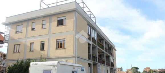 1 bedroom Apartment in Rome, Italy No. 319123 14