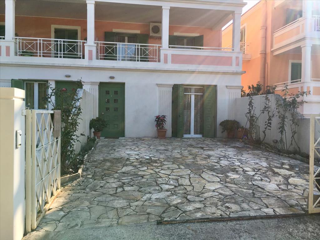 3 dormitorios propiedad en venta en Corfu, Central Corfu and Diapontian Islands, Corfu, Ionian Islands, Peloponnese, Western Greece and the Ionian, Greece № 7333