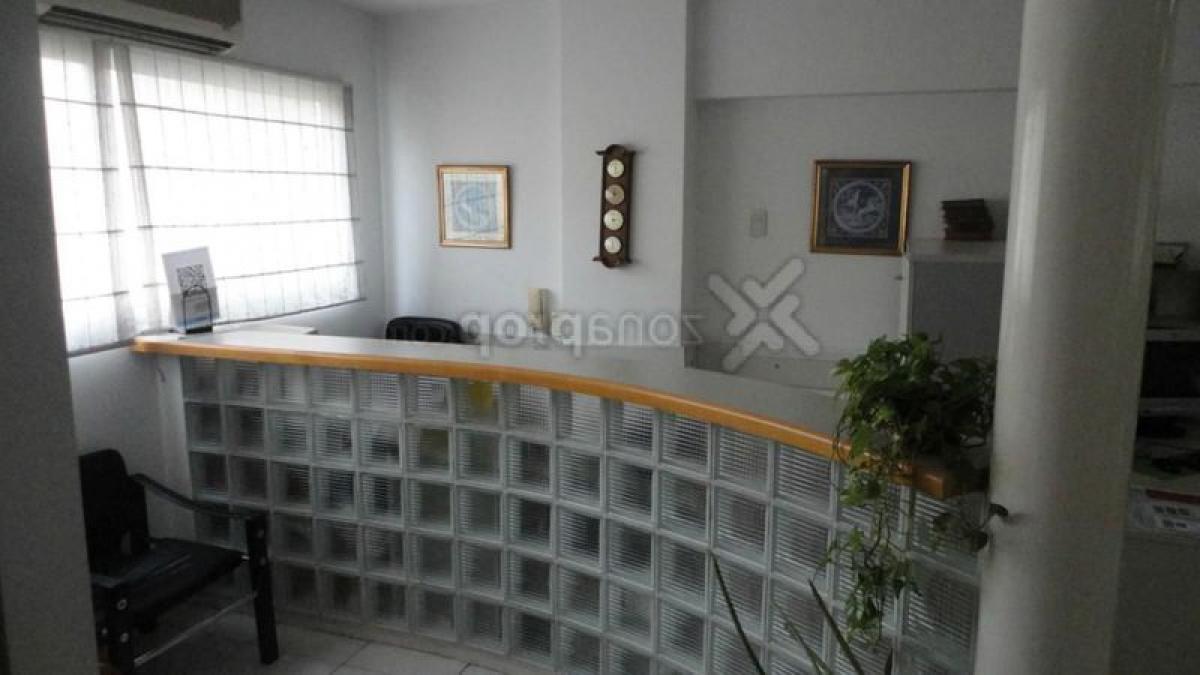 49m² Office in Buenos Aires, Argentina No. 109800