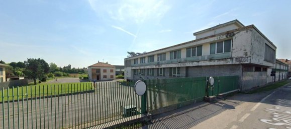 Склад 6500м² в Триуджо, Италия № 218063 12