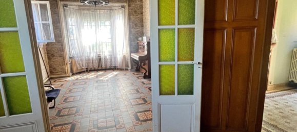 3 bedrooms House in Guise, France No. 268766 6