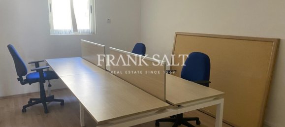 Bureau à Ta' Xbiex, Malta 75m² No. 12511 5