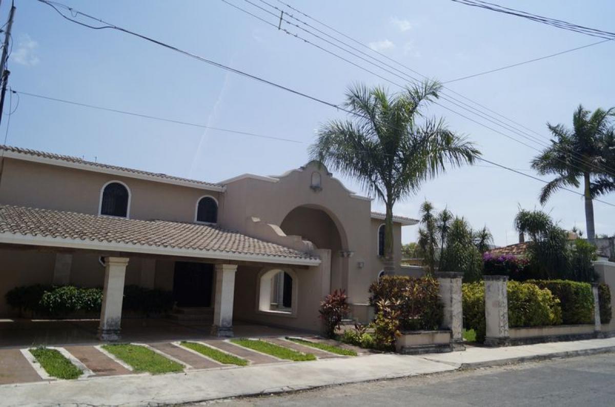 Дом с 3 спальнями в Юкатана, Мексика № 148785