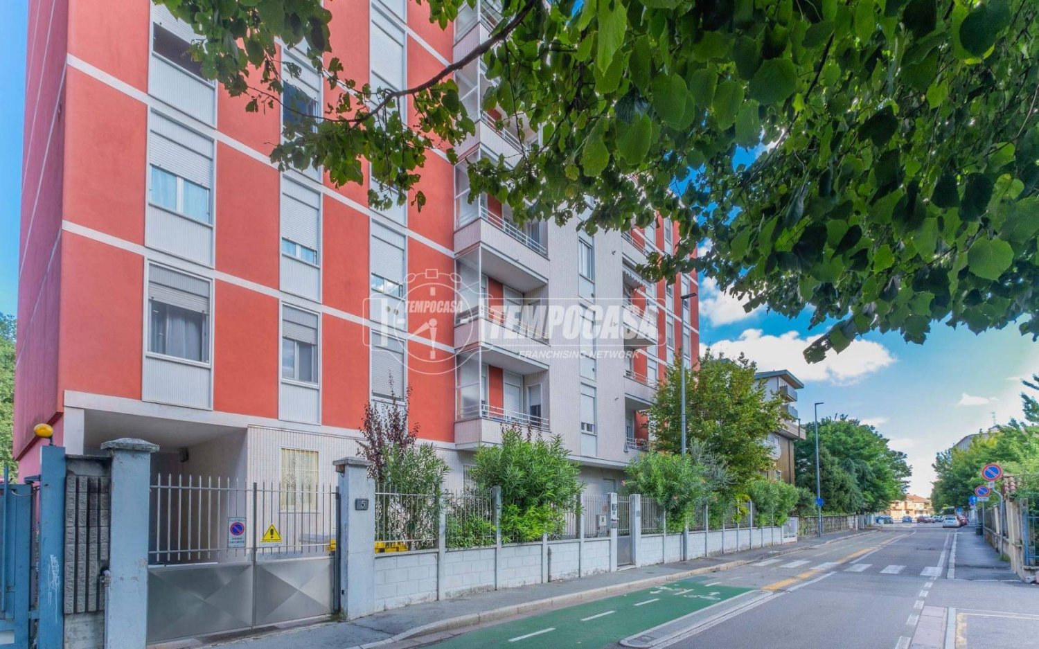 Квартира с 2 спальнями в Новате Миланезе, Италия № 346666