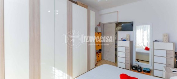 Квартира с 2 спальнями в Новате Миланезе, Италия № 346666 4