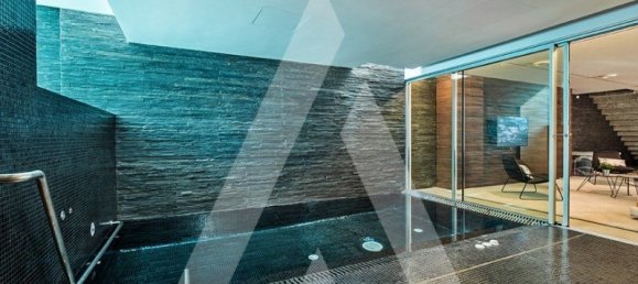 4 bedrooms Villa in Loule, Portugal No. 121981 12