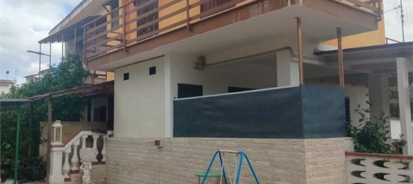 Villa de 3 divisões em Bitonto, Italy N.º 293341 6