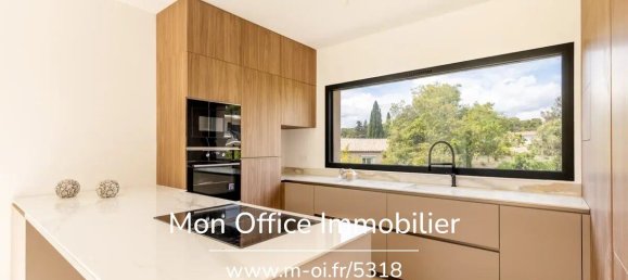 5 bedrooms Villa in Saint-Raphael, France No. 298825 7