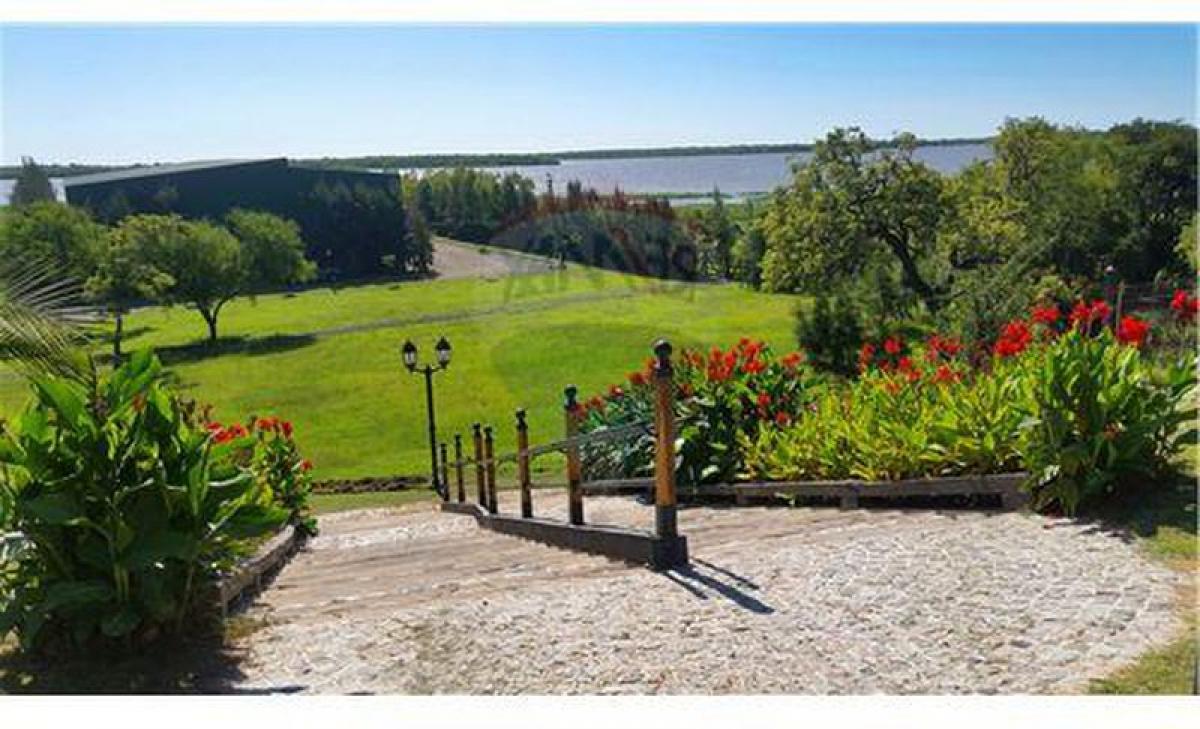  قطعة أرض في Santa Fe, Argentina رقم 48937