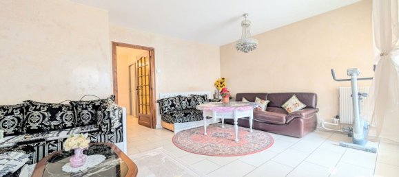 4 Schlafzimmer Doppelhaus in Reims, France, Nr. 41856 16