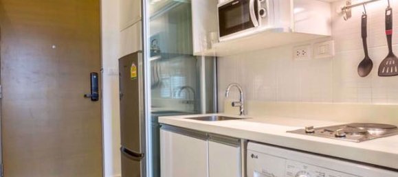 1 Schlafzimmer Doppelhaus in Khlong Toei, Thailand, Nr. 9733 12