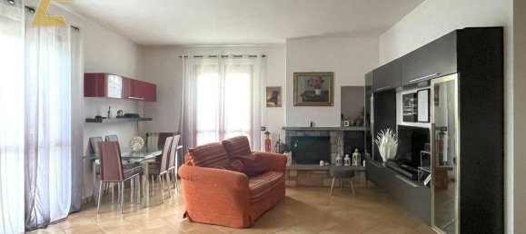 4 chambres Villa à Sant'Alessio con Vialone, Italy No. 59791 9