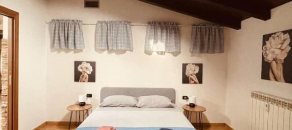 4 chambres Villa à Sant'Alessio con Vialone, Italy No. 59791 24