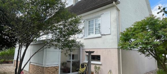 4 bedrooms House in Loury, France No. 62274 2