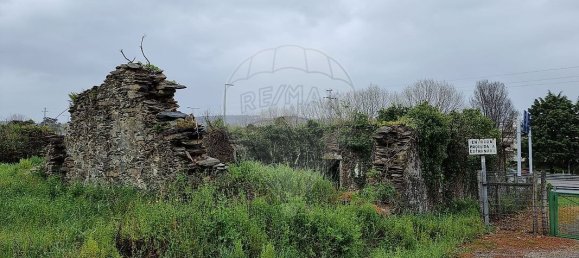 Terrain à Valongo, Portugal 3983m² No. 63480 3