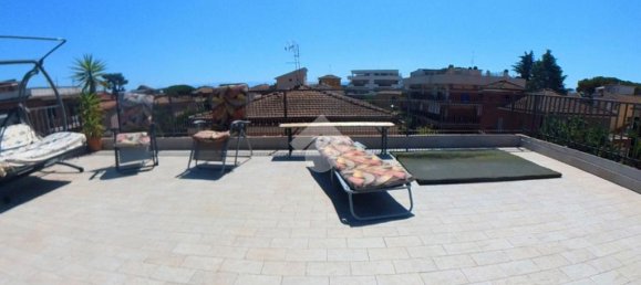 Квартира с 3 спальнями в Рим, Италия № 320845 26